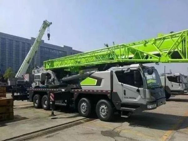 舒城县吊车公司_　吊车出租运用吊车八不准